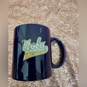 RARE UCLA BRUINS UNIVERSITY OF CALIFORNIA coffee Mug Blue With Metal Logo